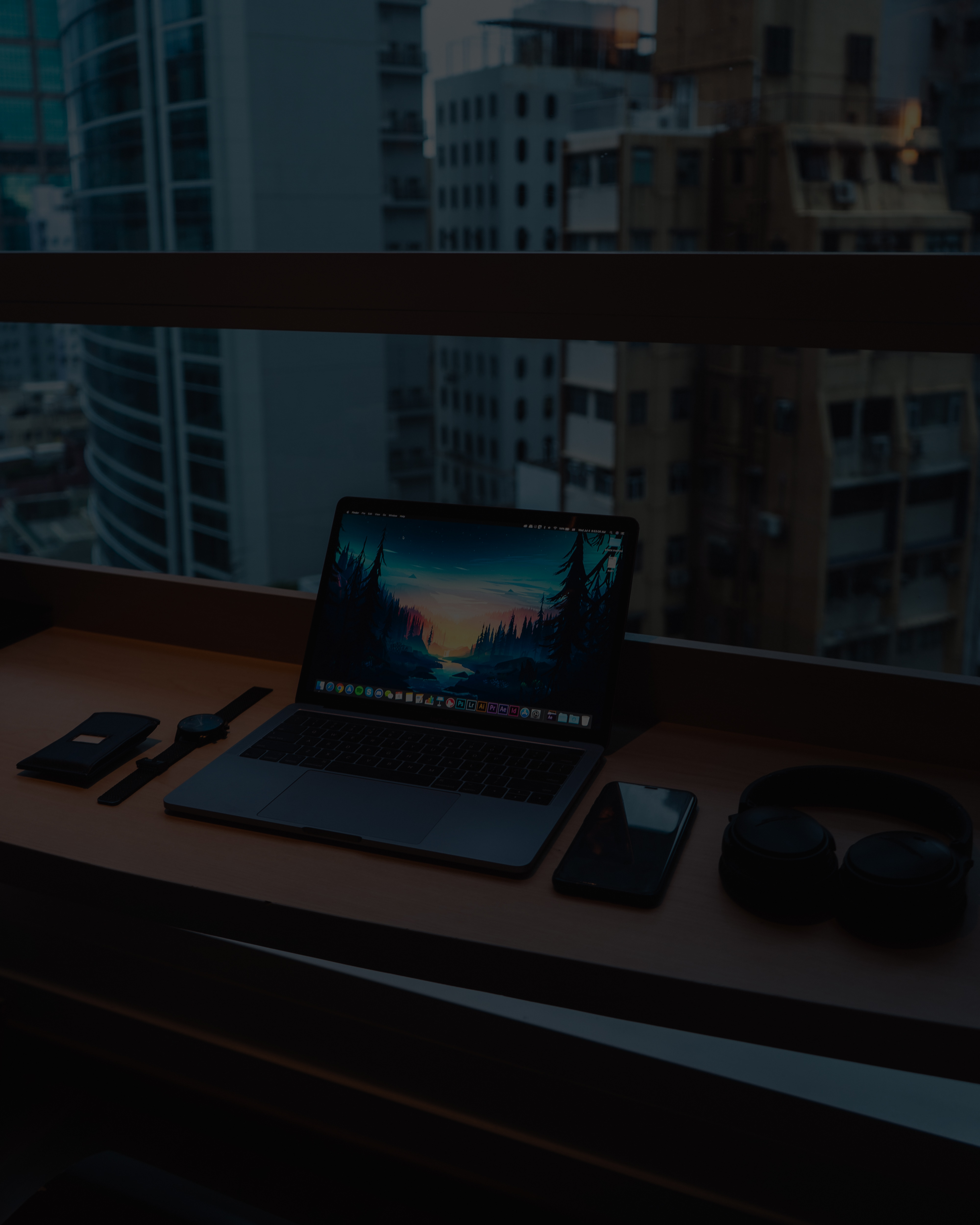 an image of a laptop set-up